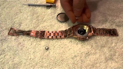 Changing The Battery In A Michael Kors Watch (DIY) .